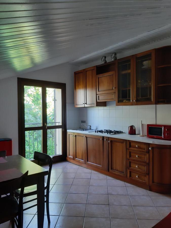 Cascina Flino Apartamento Diano dʼAlba Exterior foto